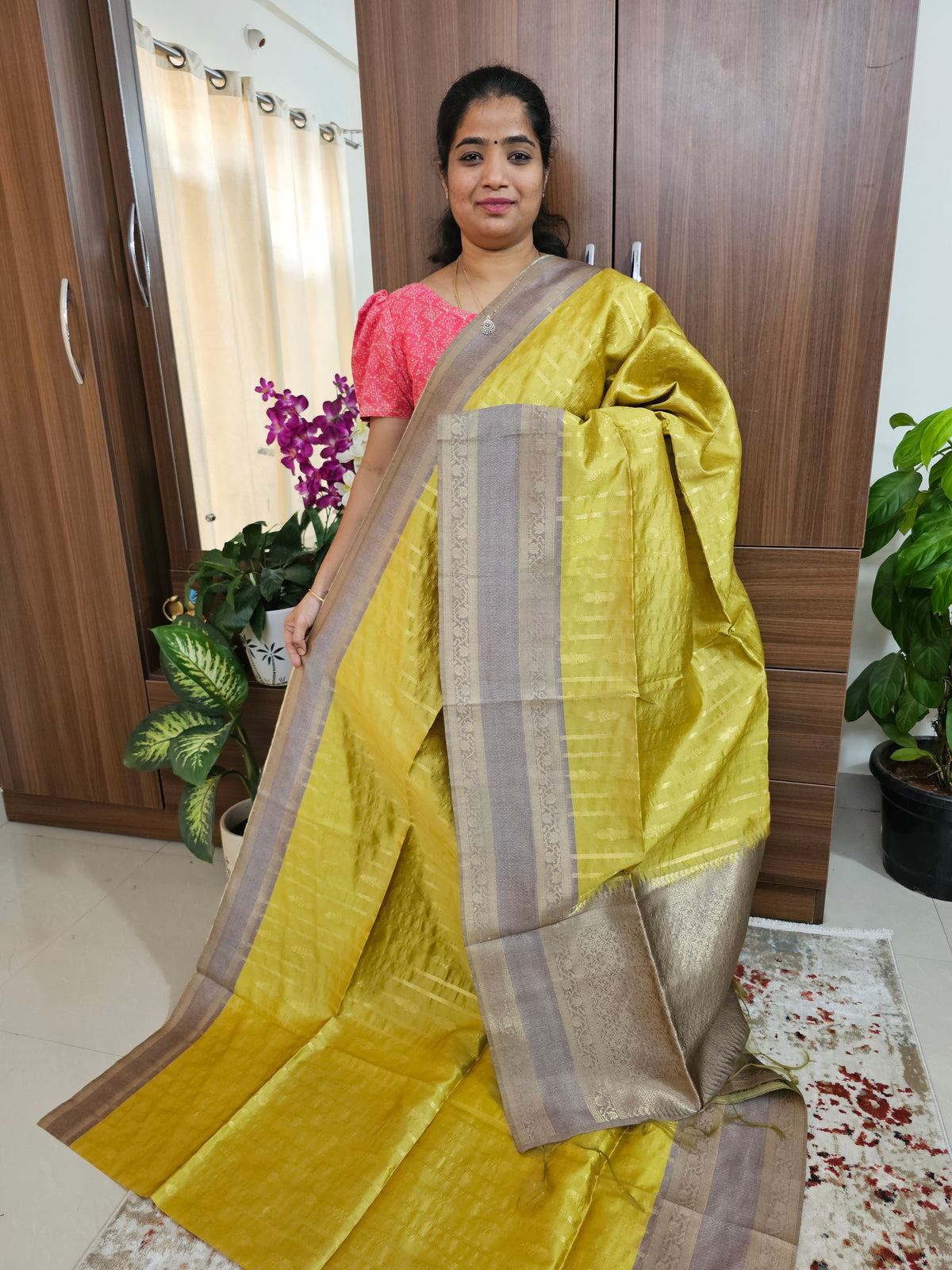 Semi Maandu Tussar Zari Weaving Saree - Lime Green with Grey