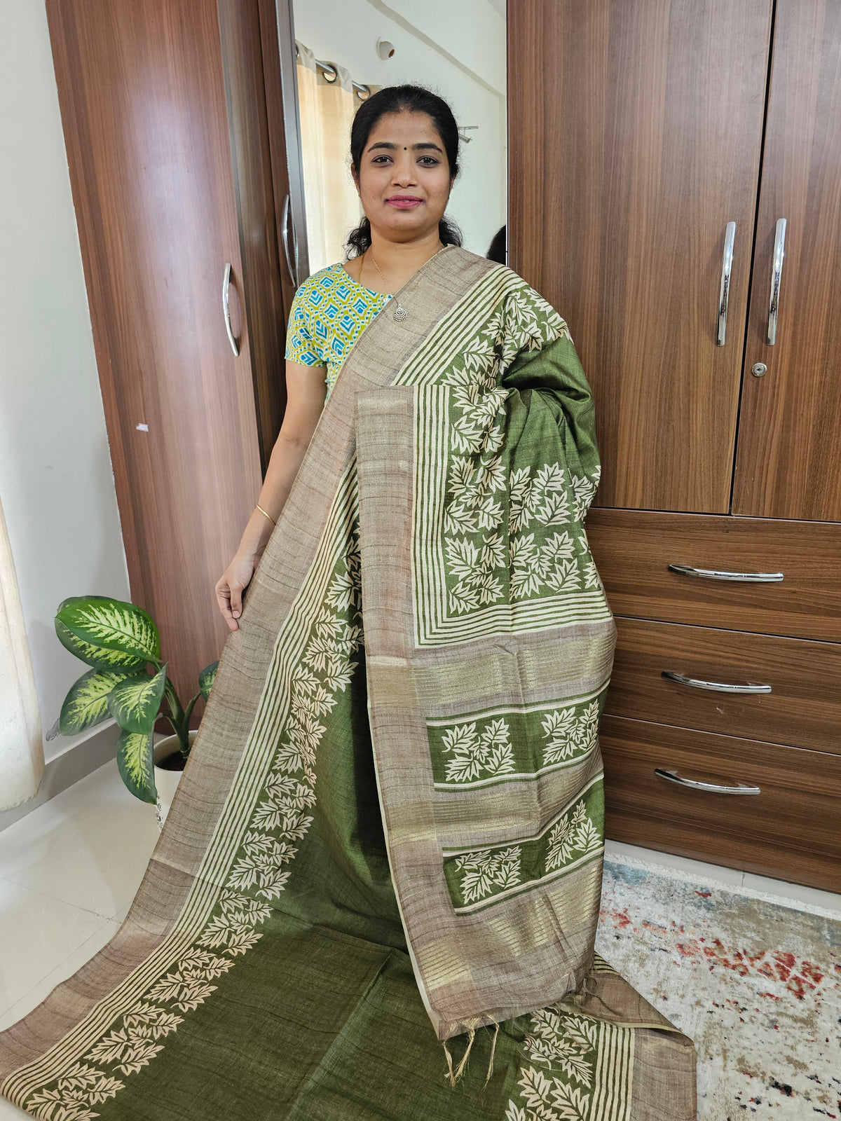 Semi Ghicha Shibori Printed Saree - Green