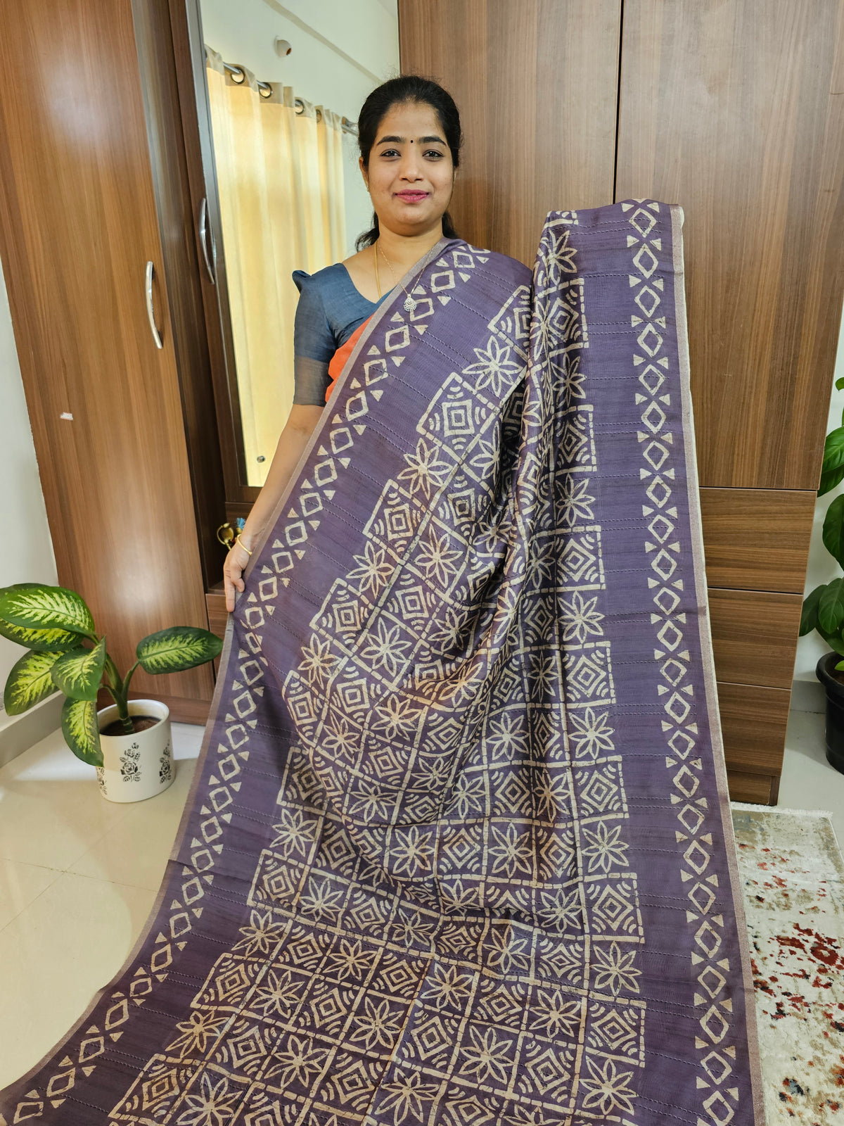 Semi Ghicha  Printed Saree - Purple