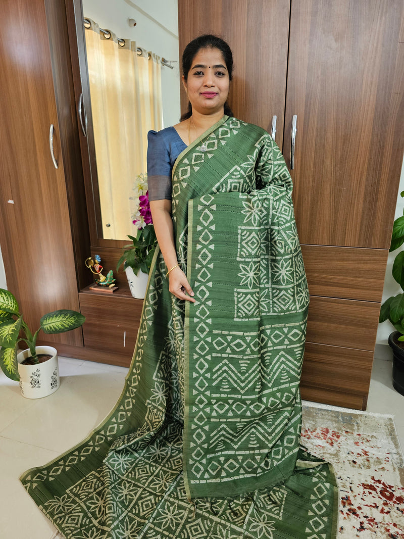 Semi Ghicha  Printed Saree - Green