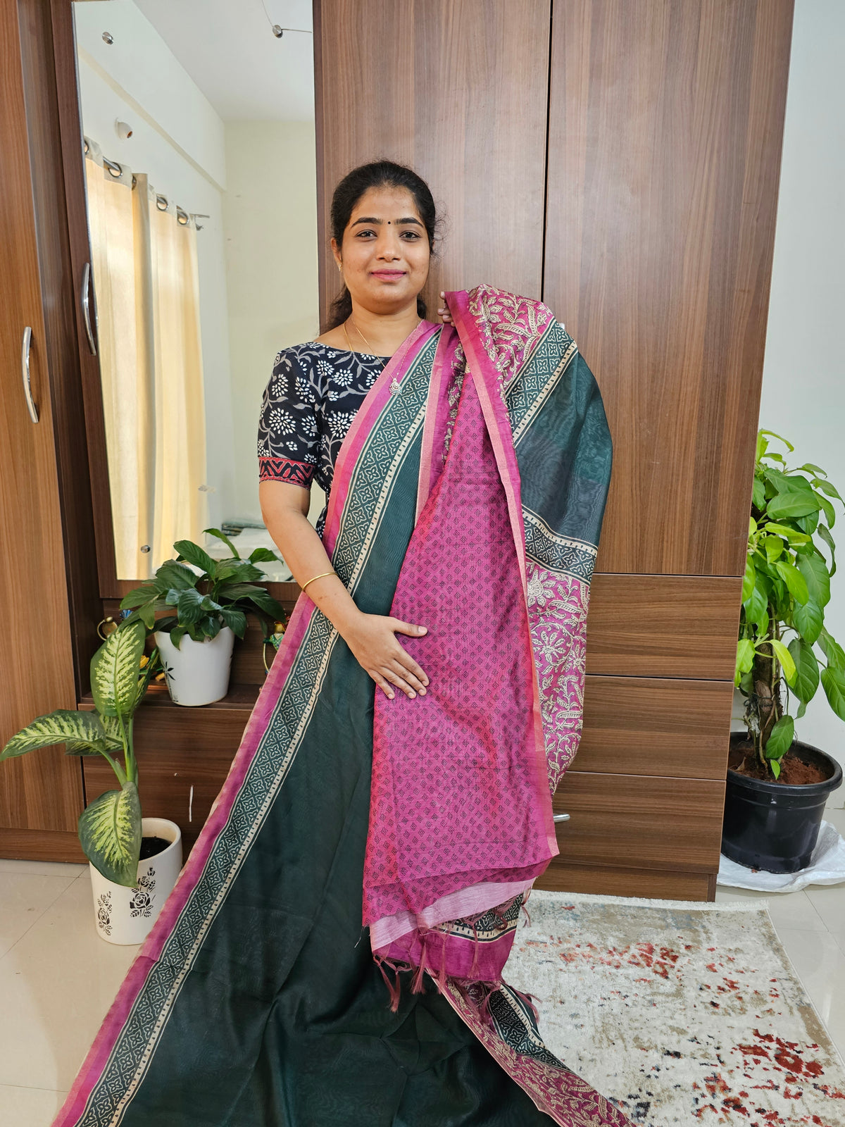 Semi Ghicha Digital Printed Saree - Bottle Green with Pink