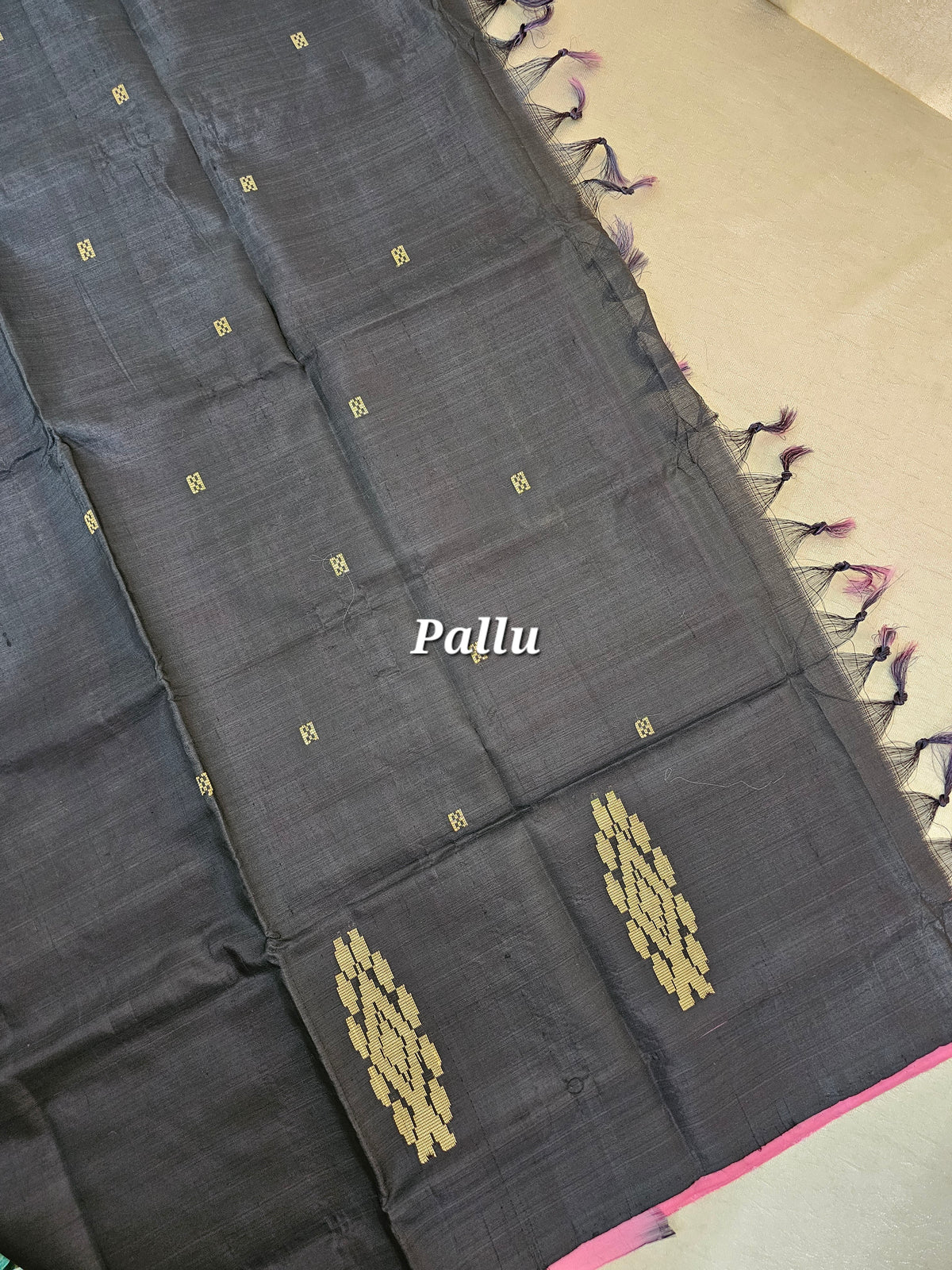 Pink with Black Pallu Handwoven Chinnalampattu Saree