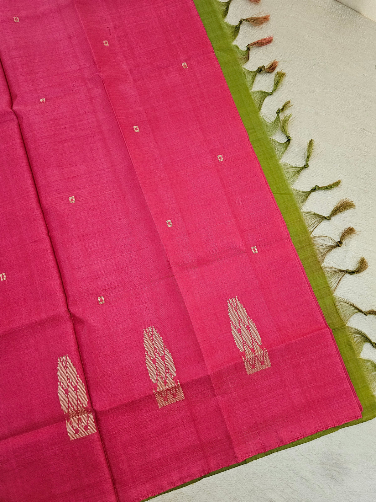 Pink with Green Pallu Handwoven Chinnalampattu Saree