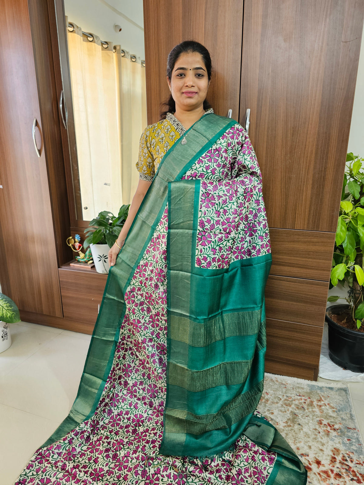 Pink with Sea Green Pure Handwoven Tussar Silk Saree with Zari Border