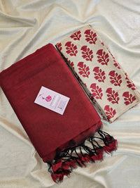 Handwoven Mangalagiri Plain Pattu Saree with Mix and Match Cotton Blouse - Maroon