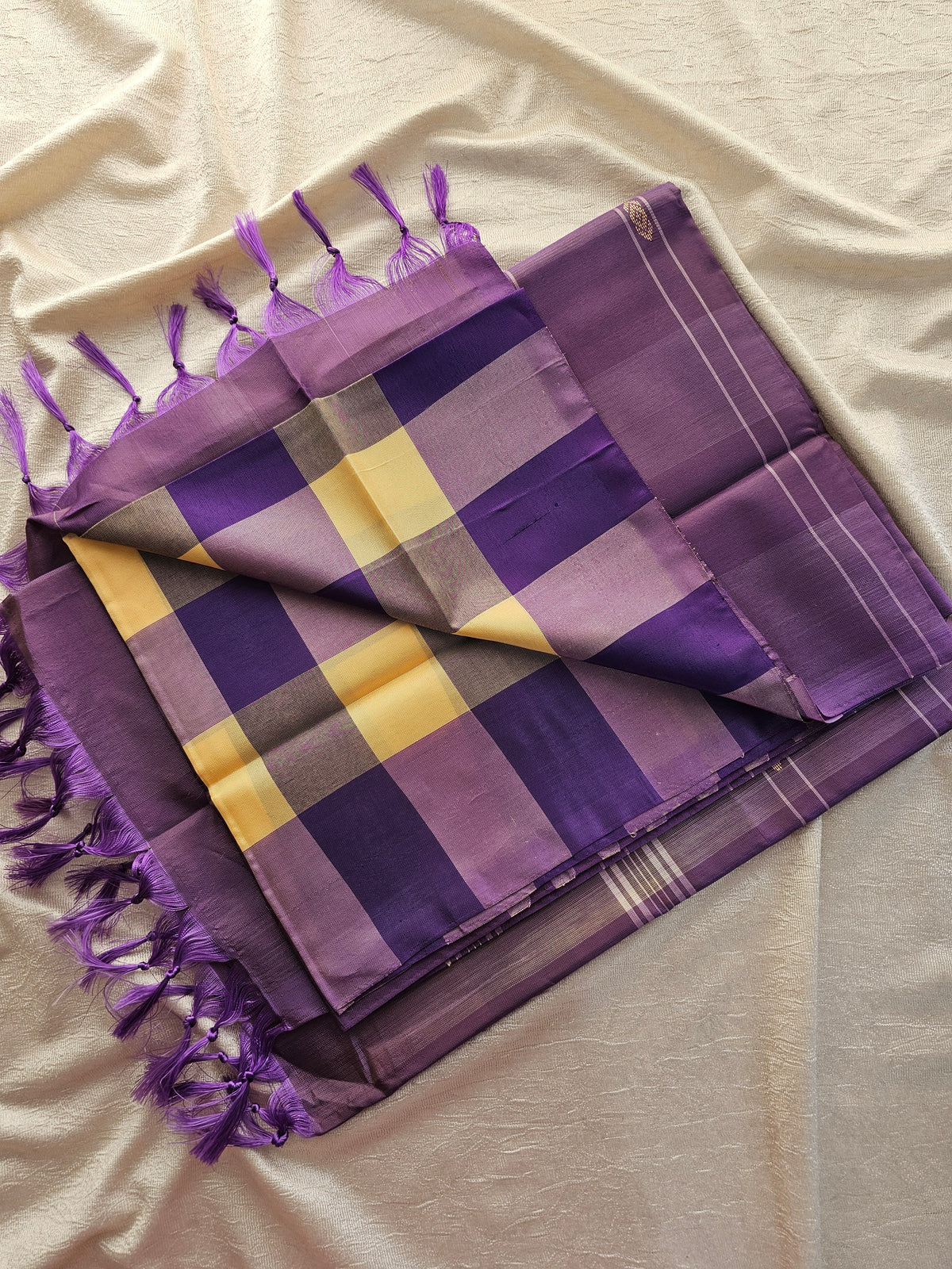 Chinnalampattu Saree - Cream with Purple Checks