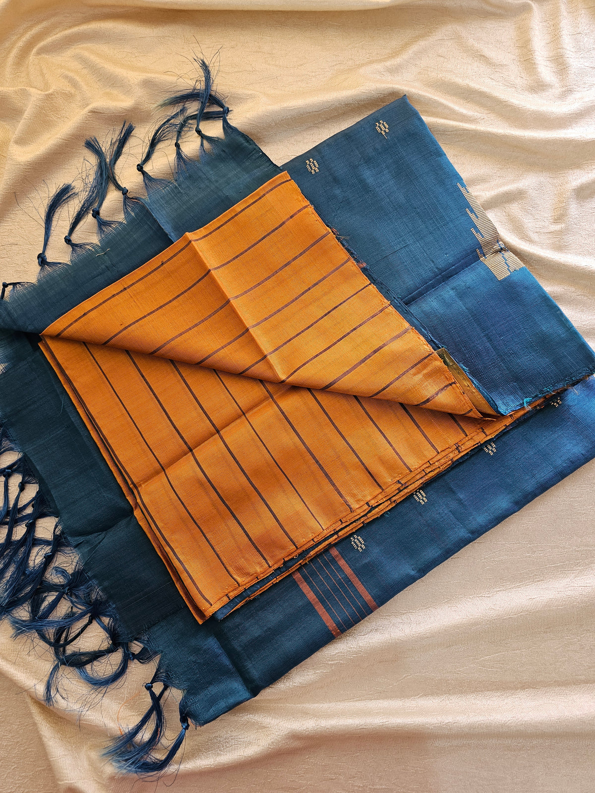 Chinnalampattu Saree - Brown with Peacock Green