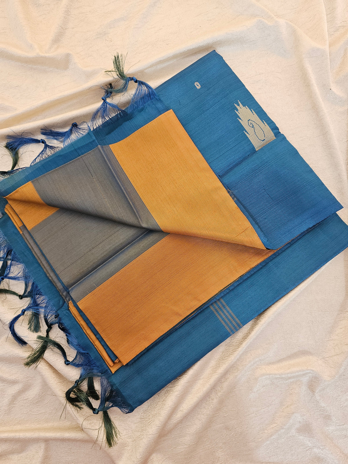 Chinnalampattu Saree - Golden Brown with Peacock Blue