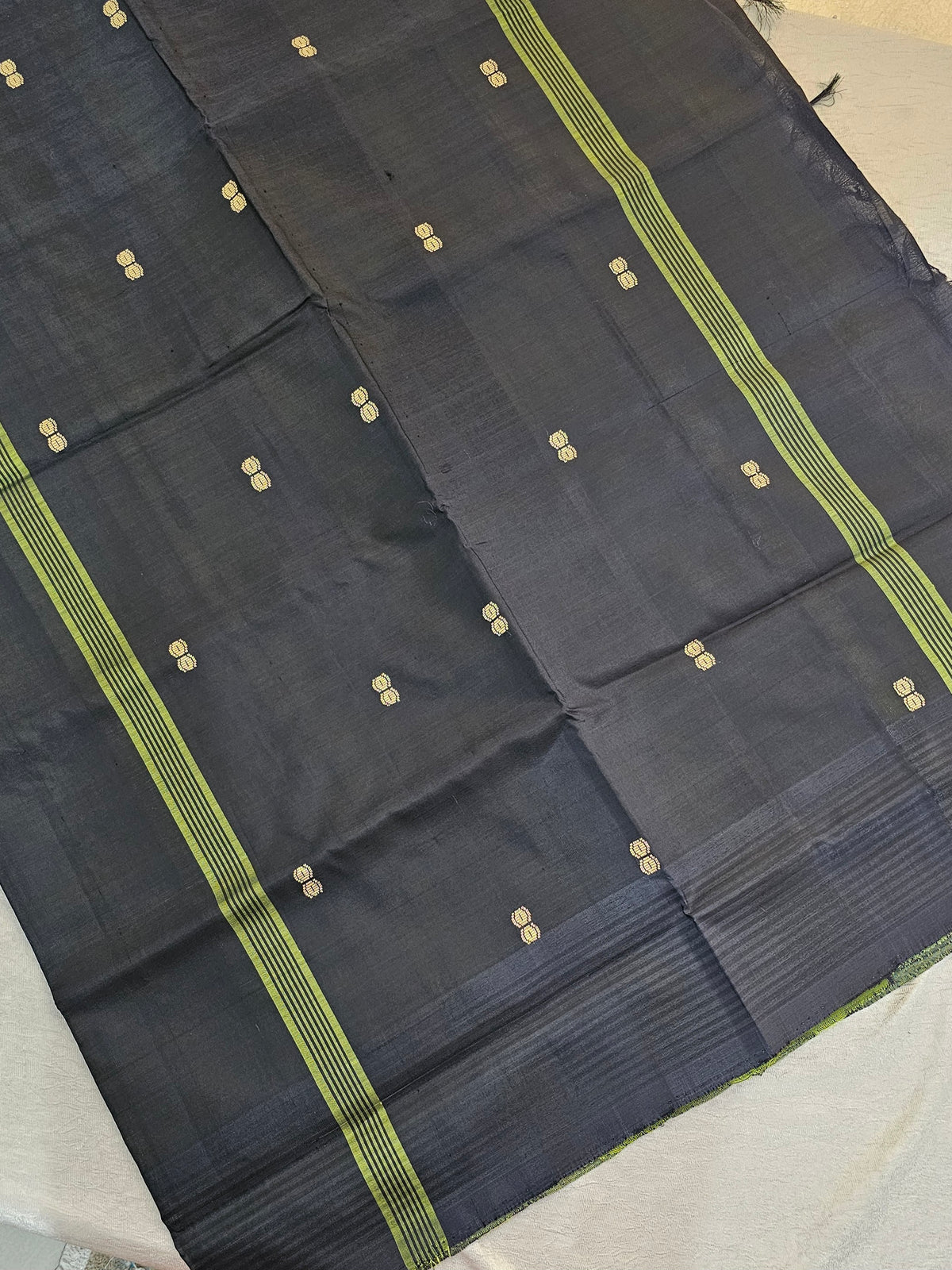 Chinnalampattu Saree - Lime Green with Black