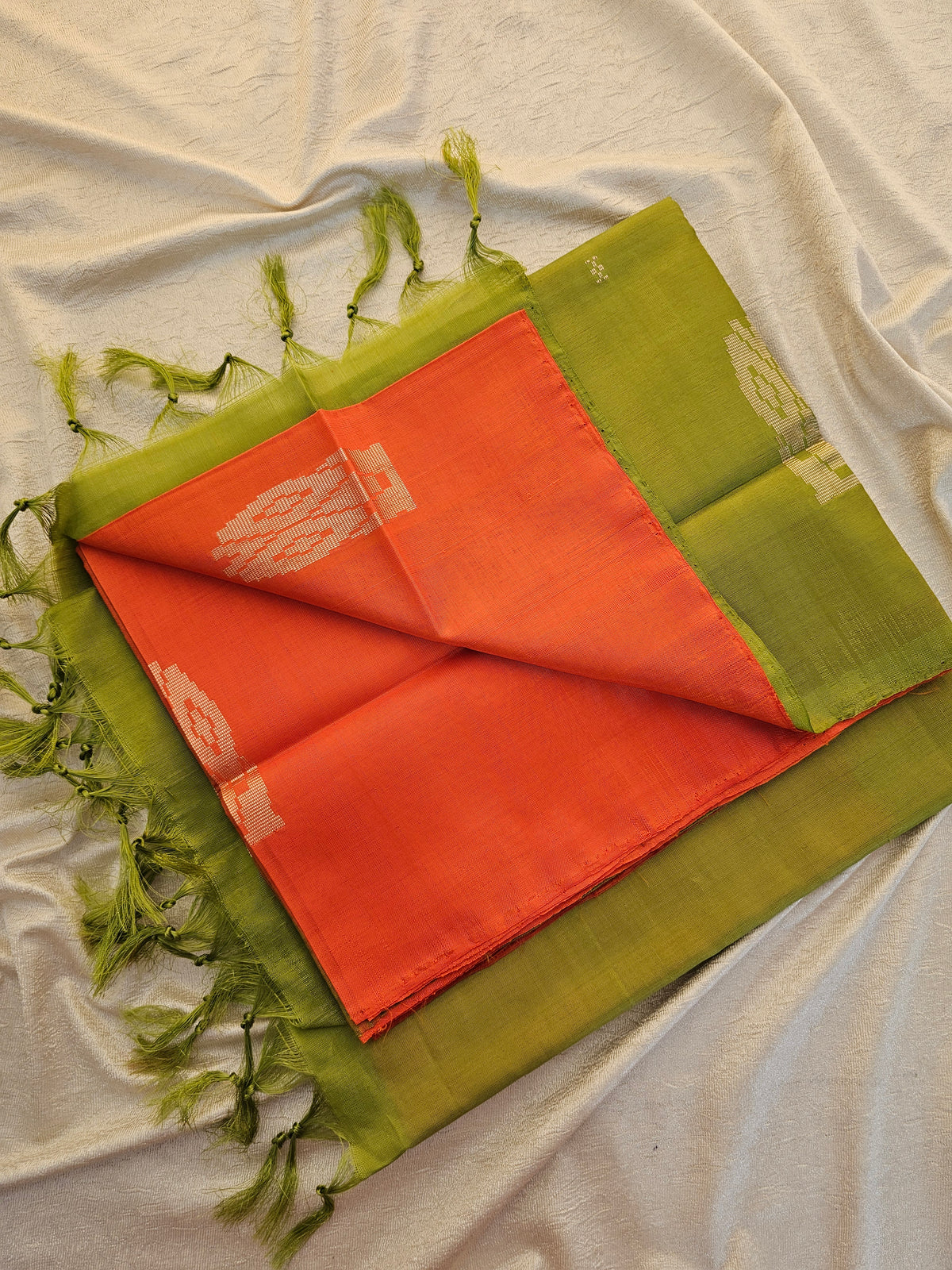 Chinnalampattu Saree- Orange with Green