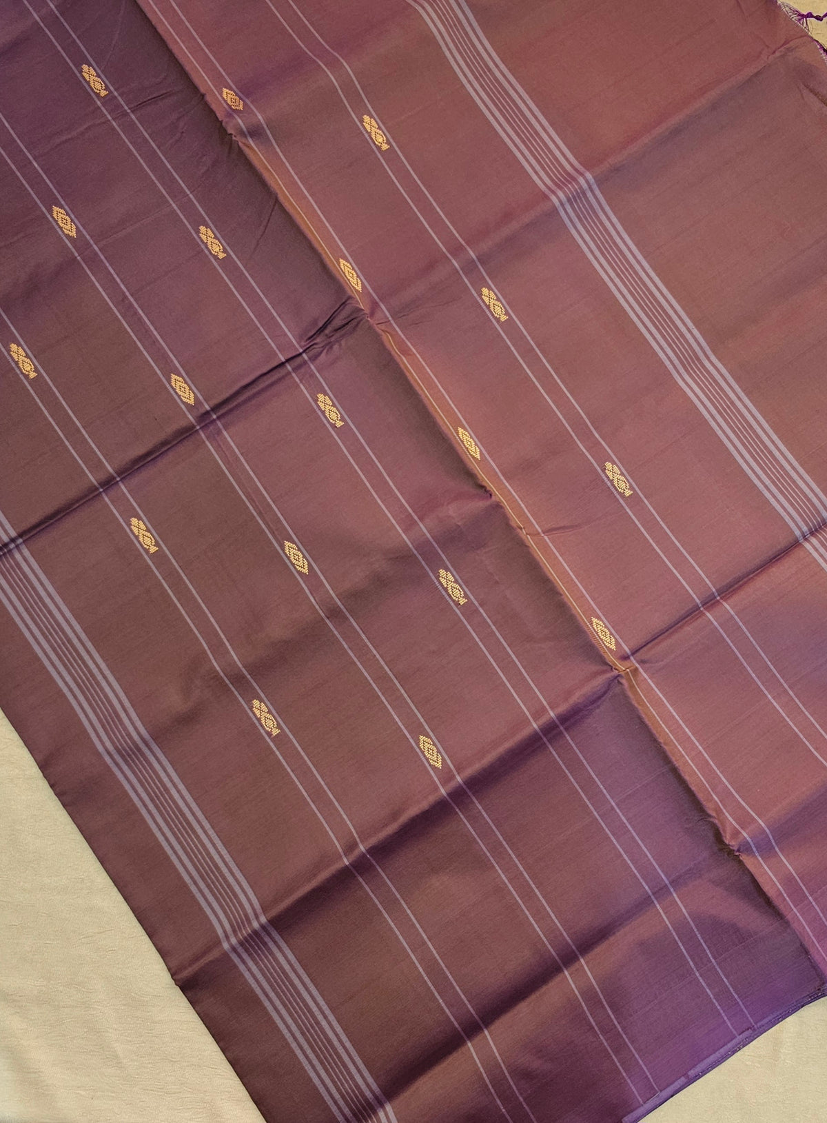 Chinnalampattu Saree- Metallic Grey with Purple