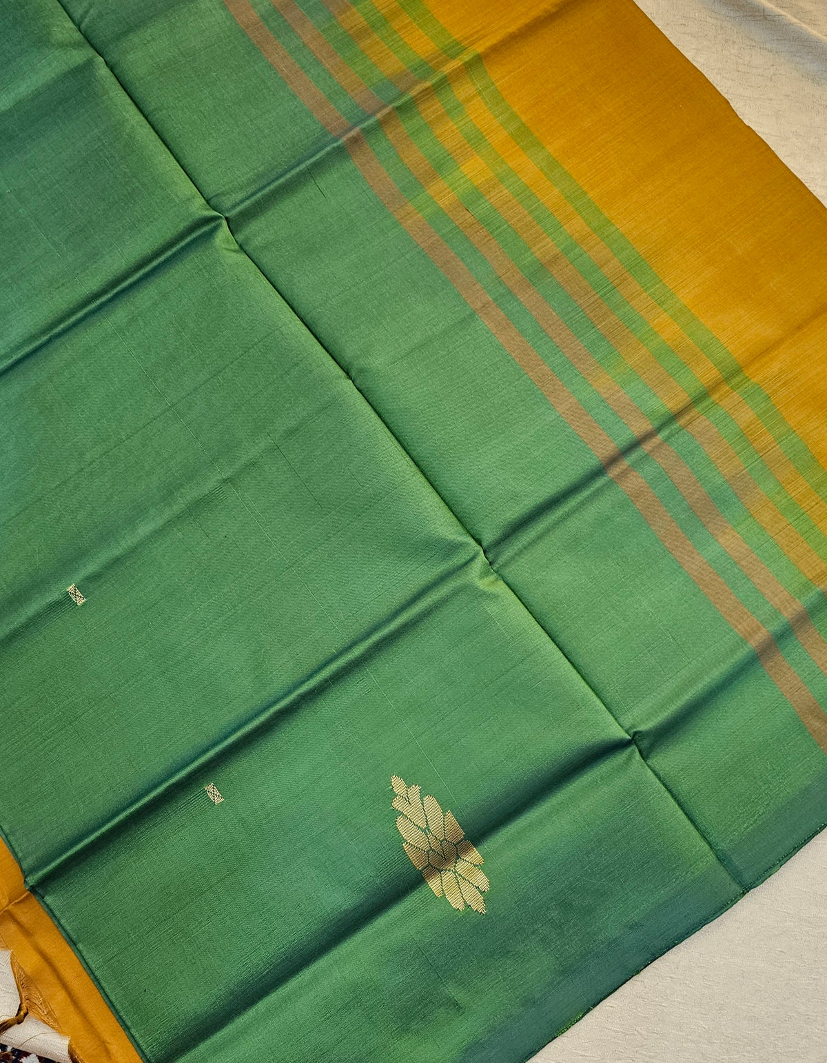 Chinnalampattu Saree- Green with Musted Yellow