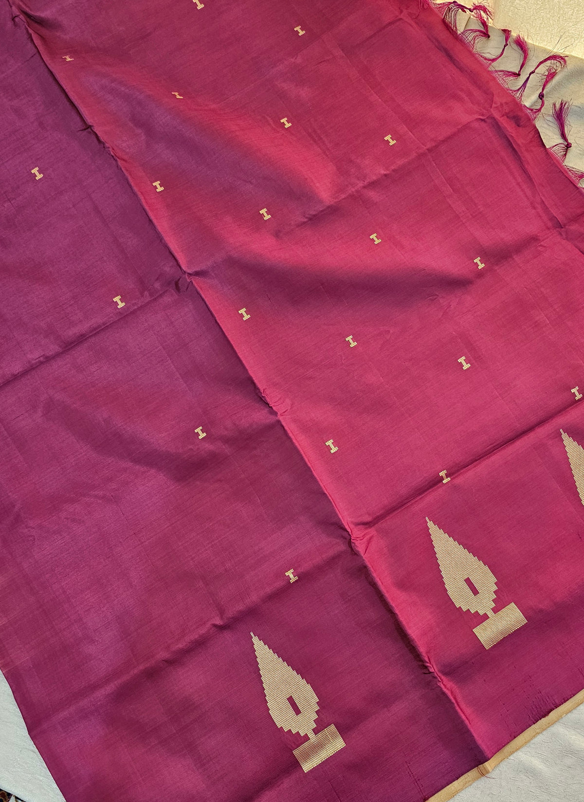 Chinnalampattu Saree - Cream with Magenta Pink