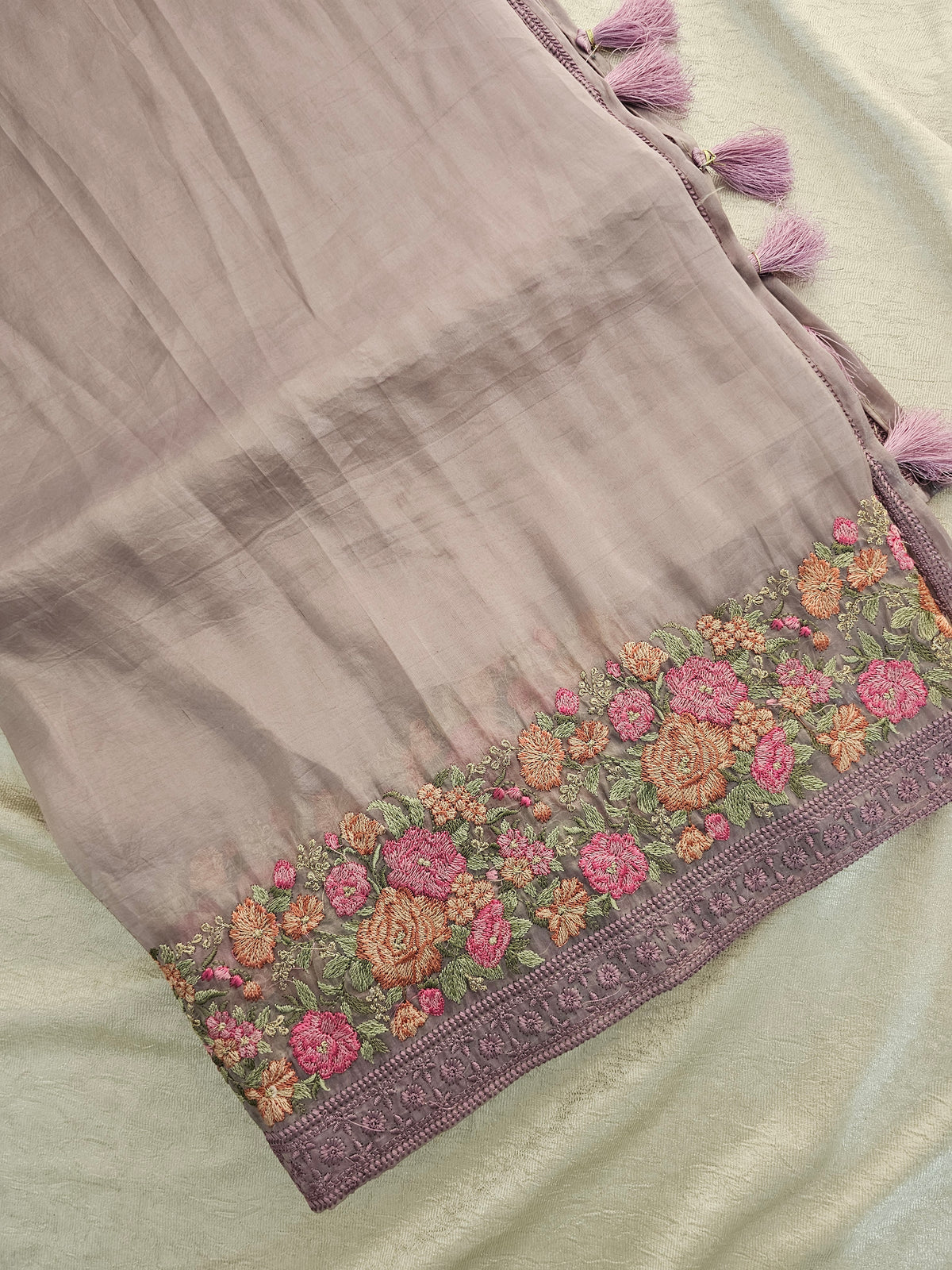 Premium Crushed Designer Soft Saree with Emboridery - Lavender