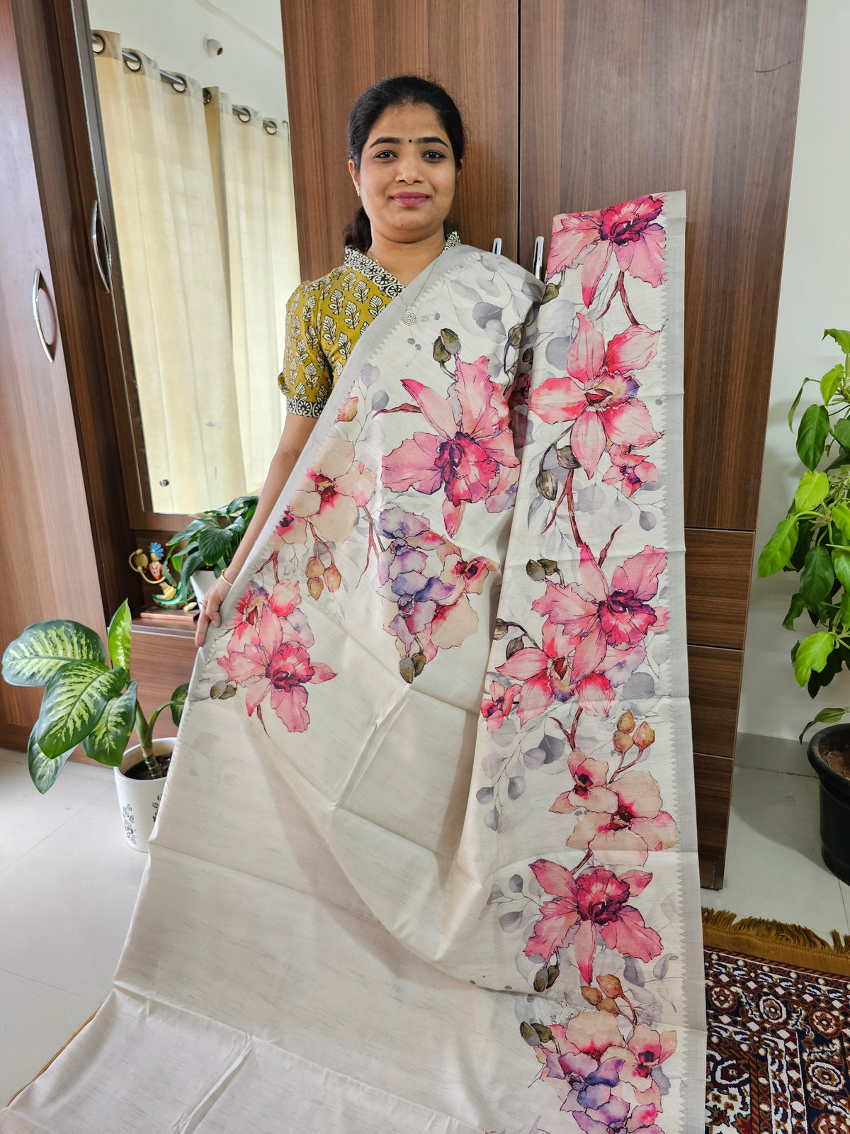 Semi Tussar with Digital Printed Saree - Cream with Pink