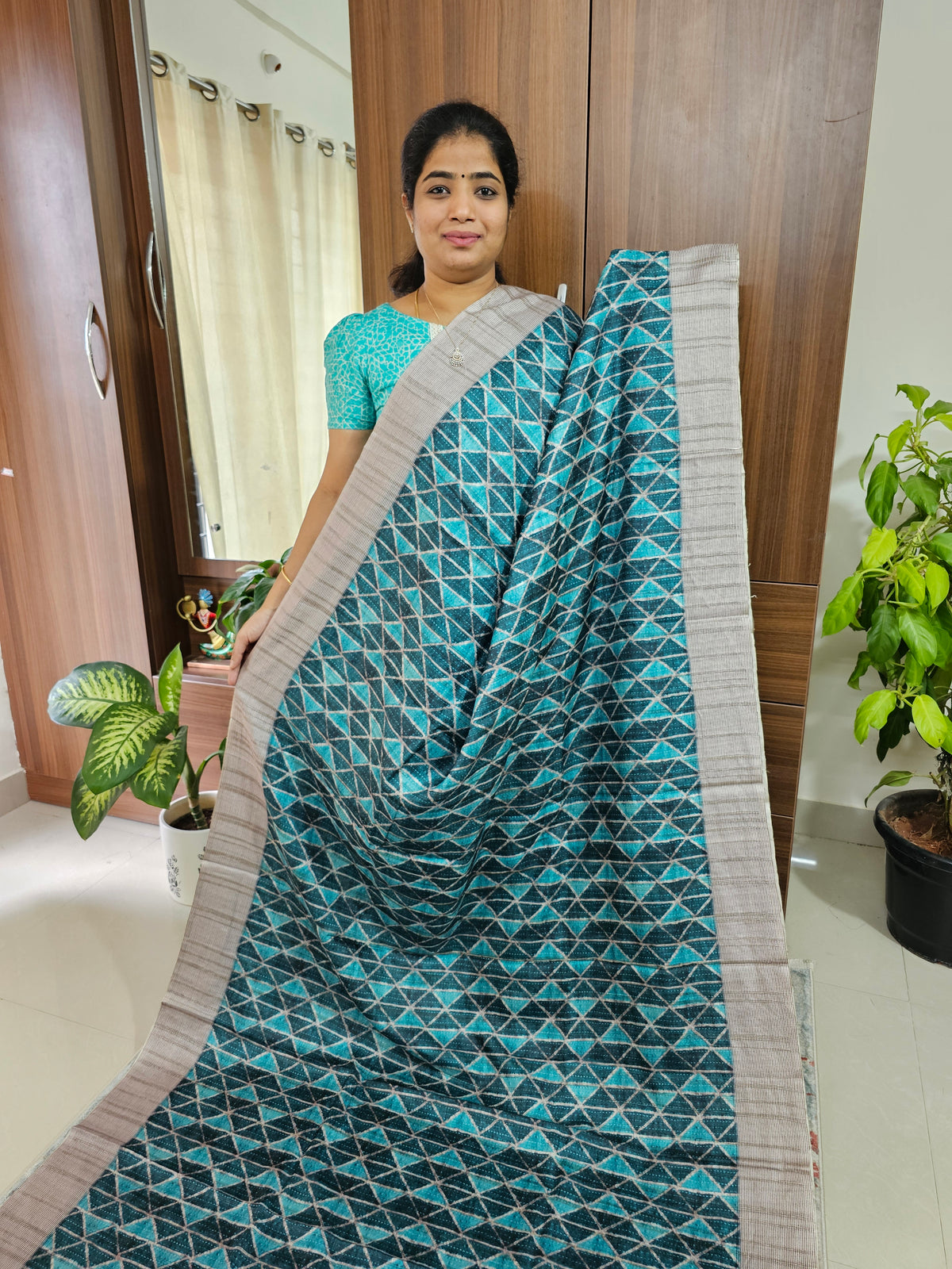 Semi Tussar with Digital Printed Saree - Sea Green
