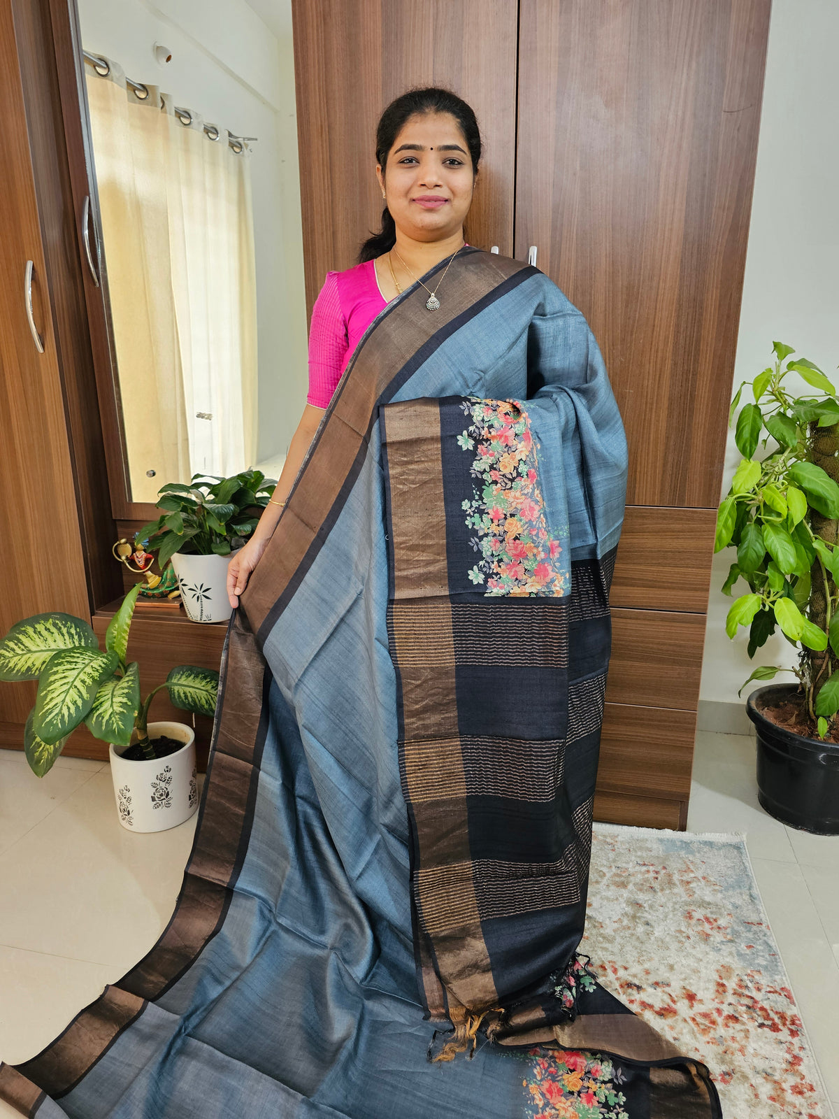 Desi Tussar - Grey with Black