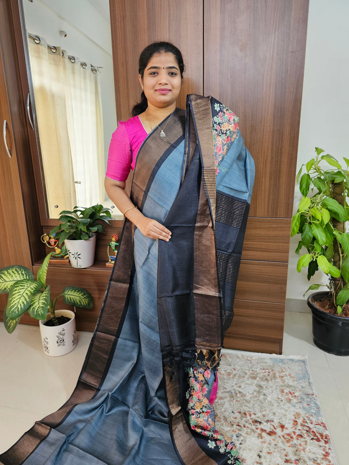 Desi Tussar - Grey with Black