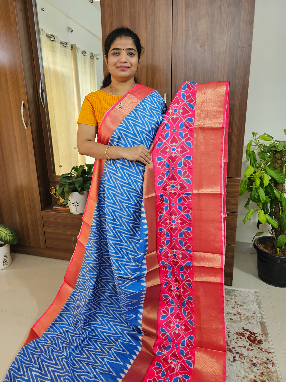 Pochampally Art Silk Saree - Blue with Pink