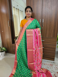 Pochampally Art Silk Saree - Green with Pink