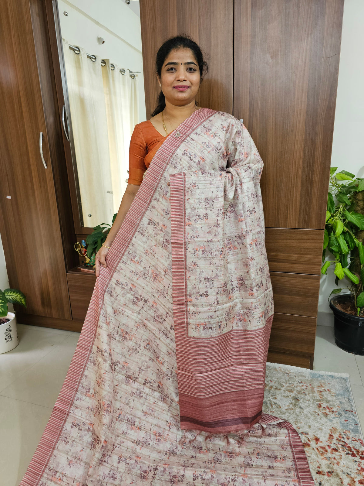 Semi Tussar with Digital Printed Saree -Cream with Onion Pink