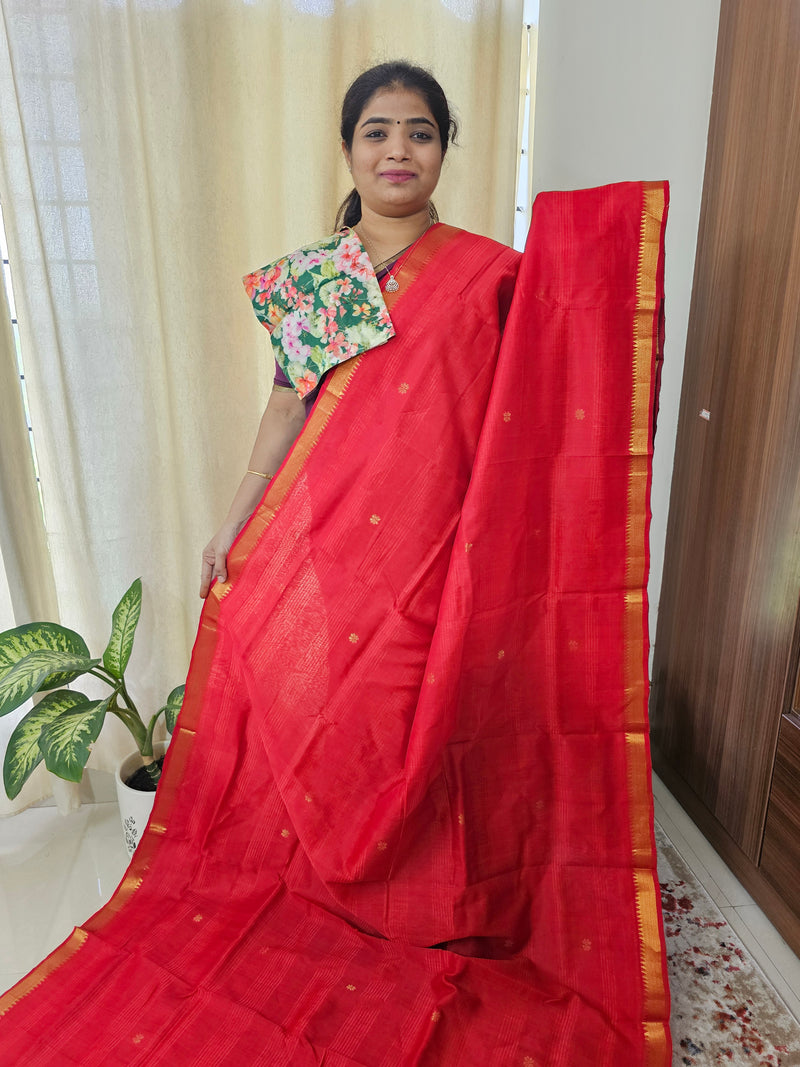 Handwoven Mangalagiri Pattu Saree with Floral Buttas - Red with Marron