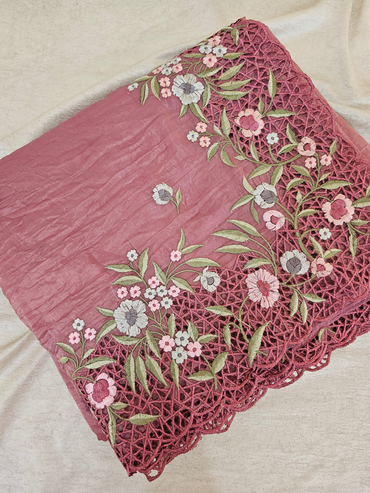 Premium Crushed Designer Soft Saree  - Onion Pink