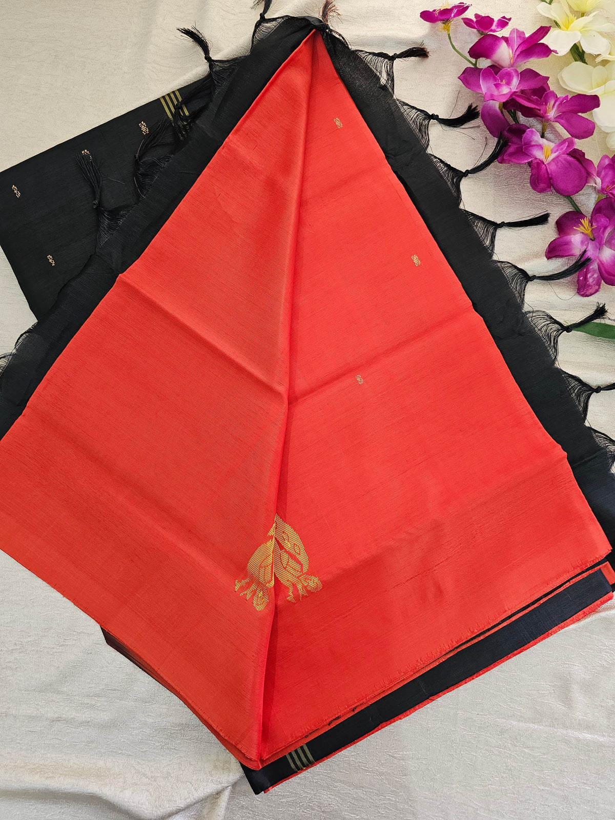 Reddish Orange with Black Chinnalampattu Saree