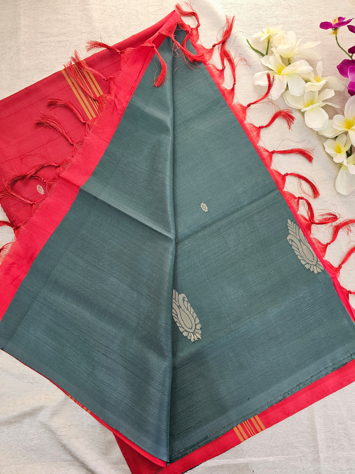 Dark Green with Red Chinnalampattu Saree