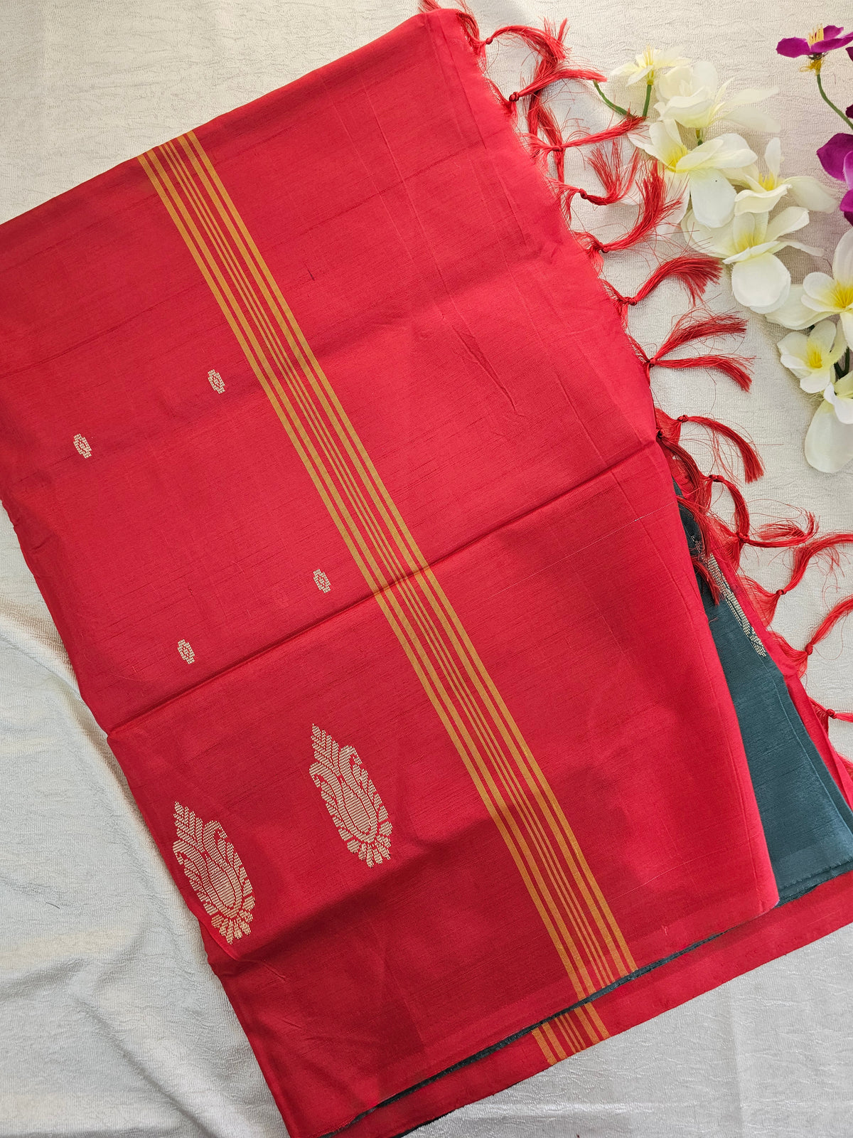 Dark Green with Red Chinnalampattu Saree