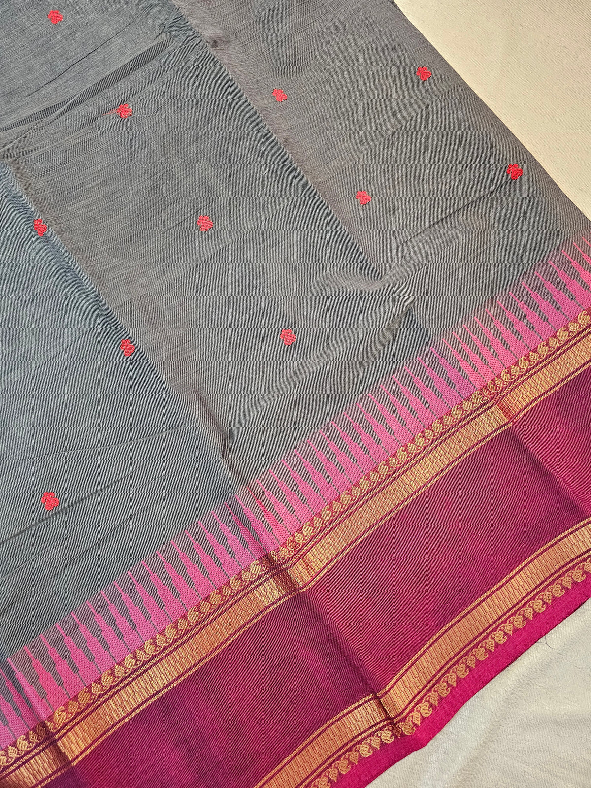 Kanchi Cotton Saree - Grey with Magenta Pink