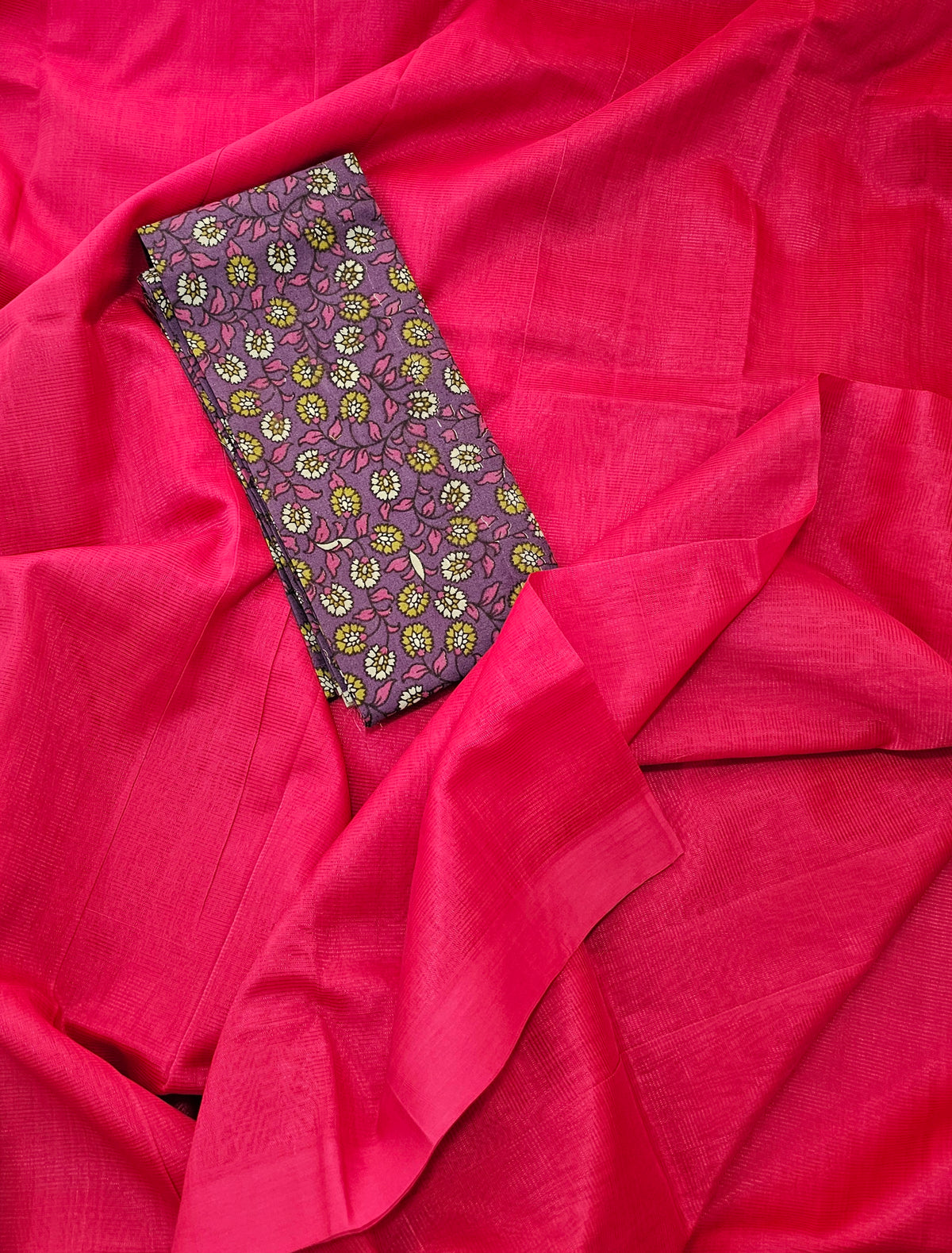 Handwoven Mangalagiri Plain Pattu Saree - Dark Pink