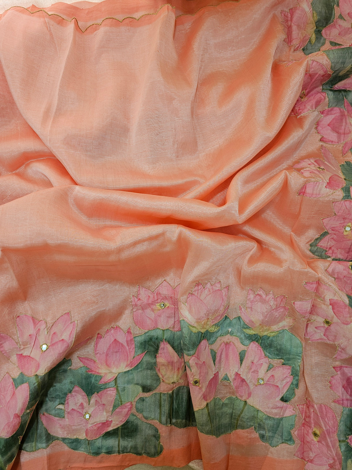 Handwoven Mangalagiri Pattu Saree with Floral Patch Work - Peach