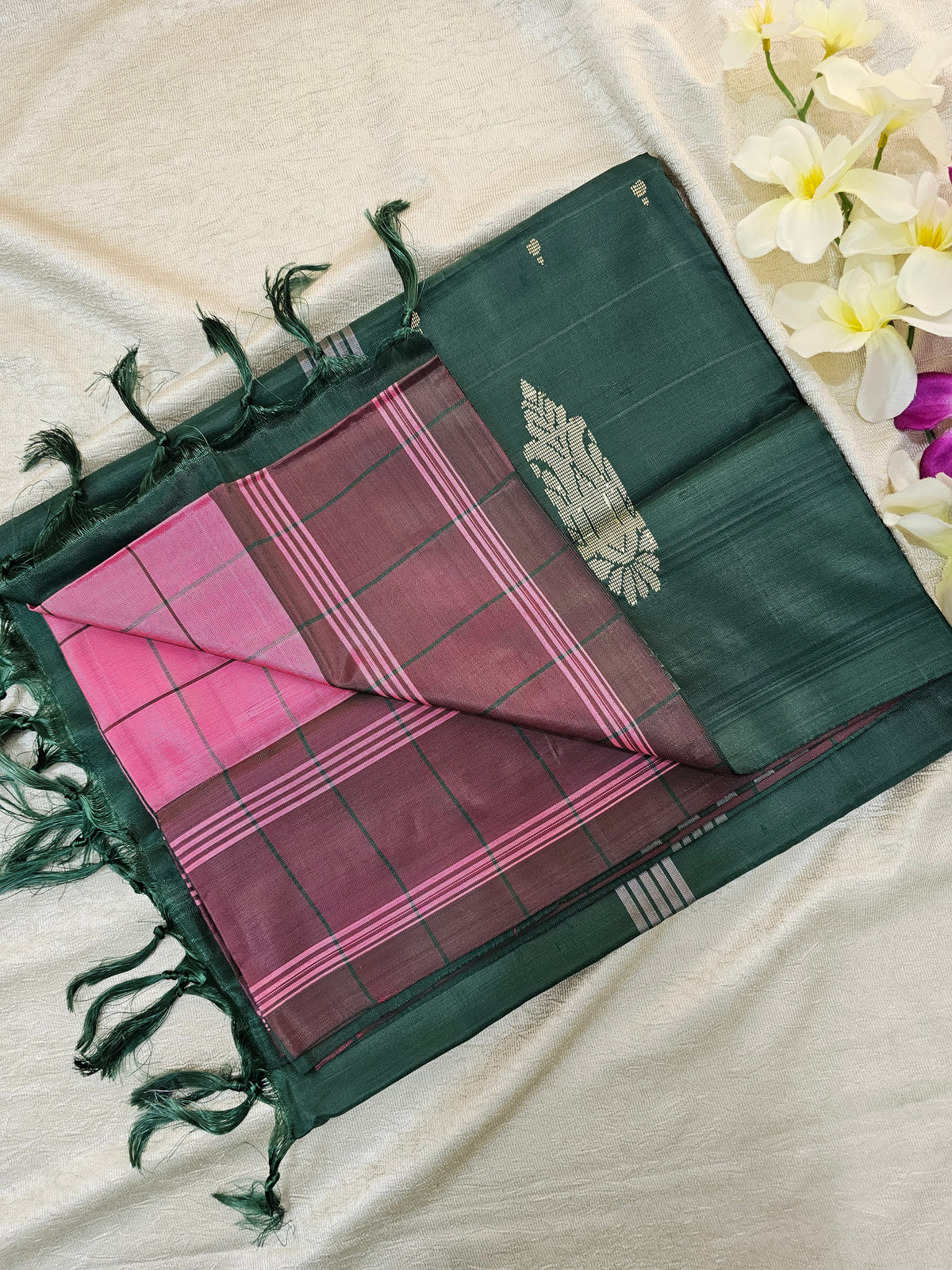 Pink with Bottle Green Chinnalampattu Saree