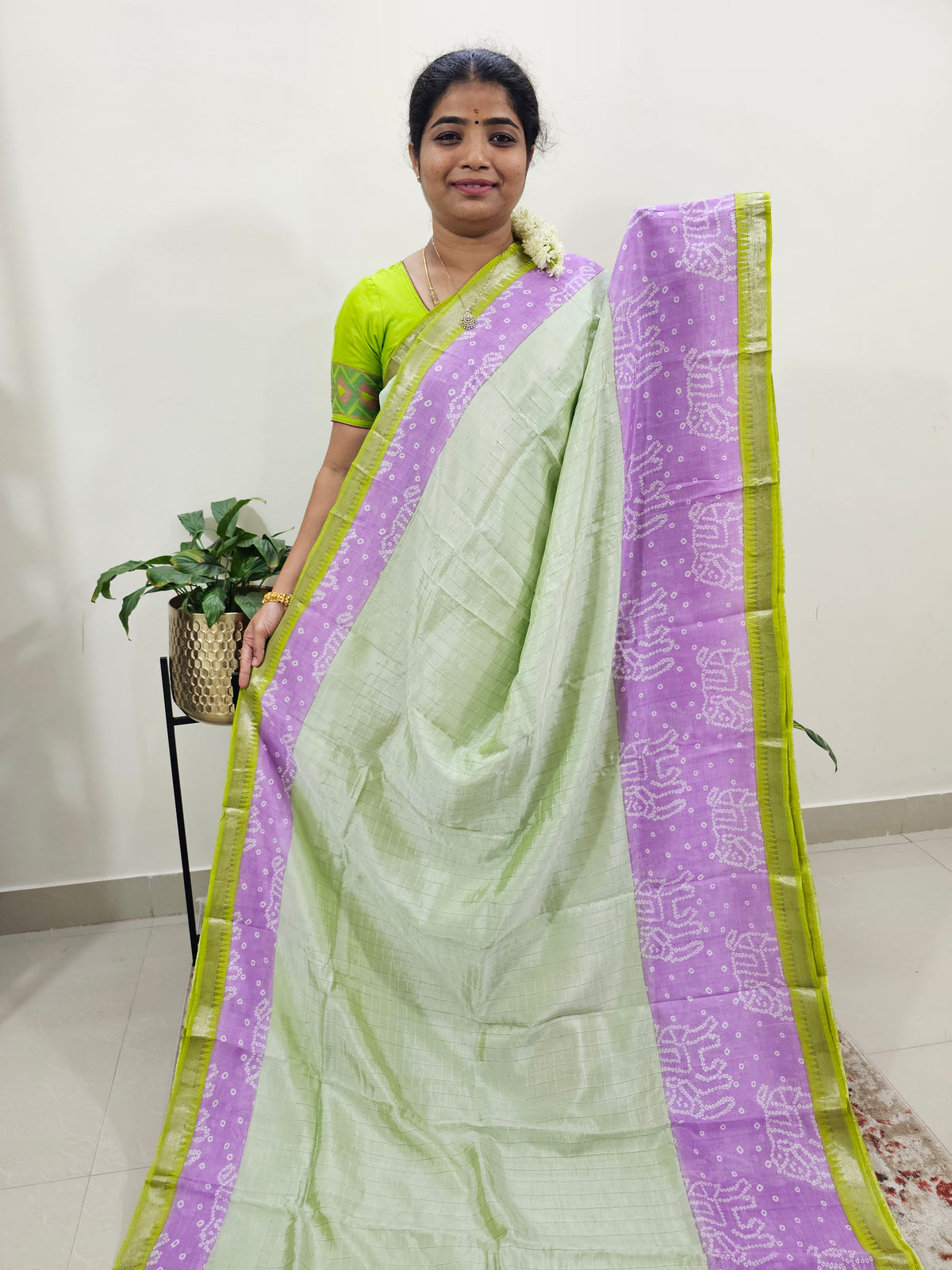 Handwoven Mangalagiri Pattu Saree with Bandhini Digital Prints  - Green with Lavender