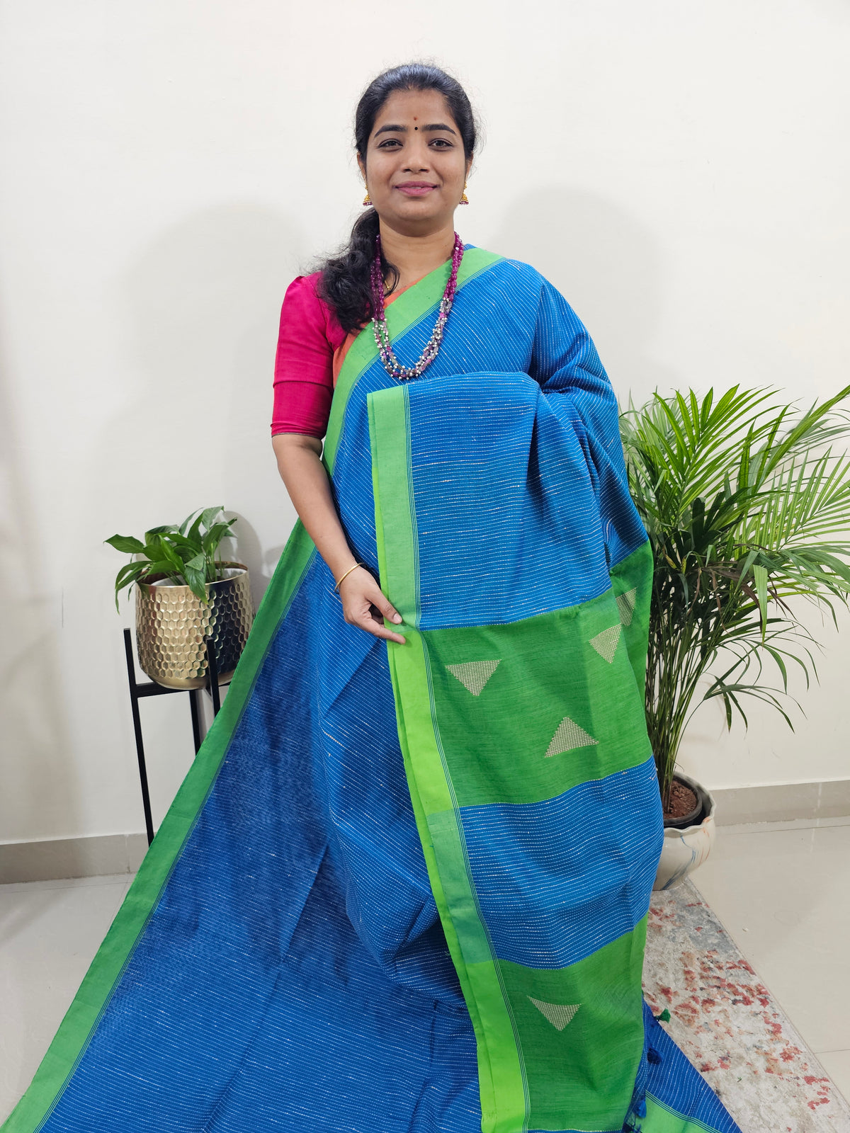 Ghicha Cotton Thread Weaving Saree -Blue with Green