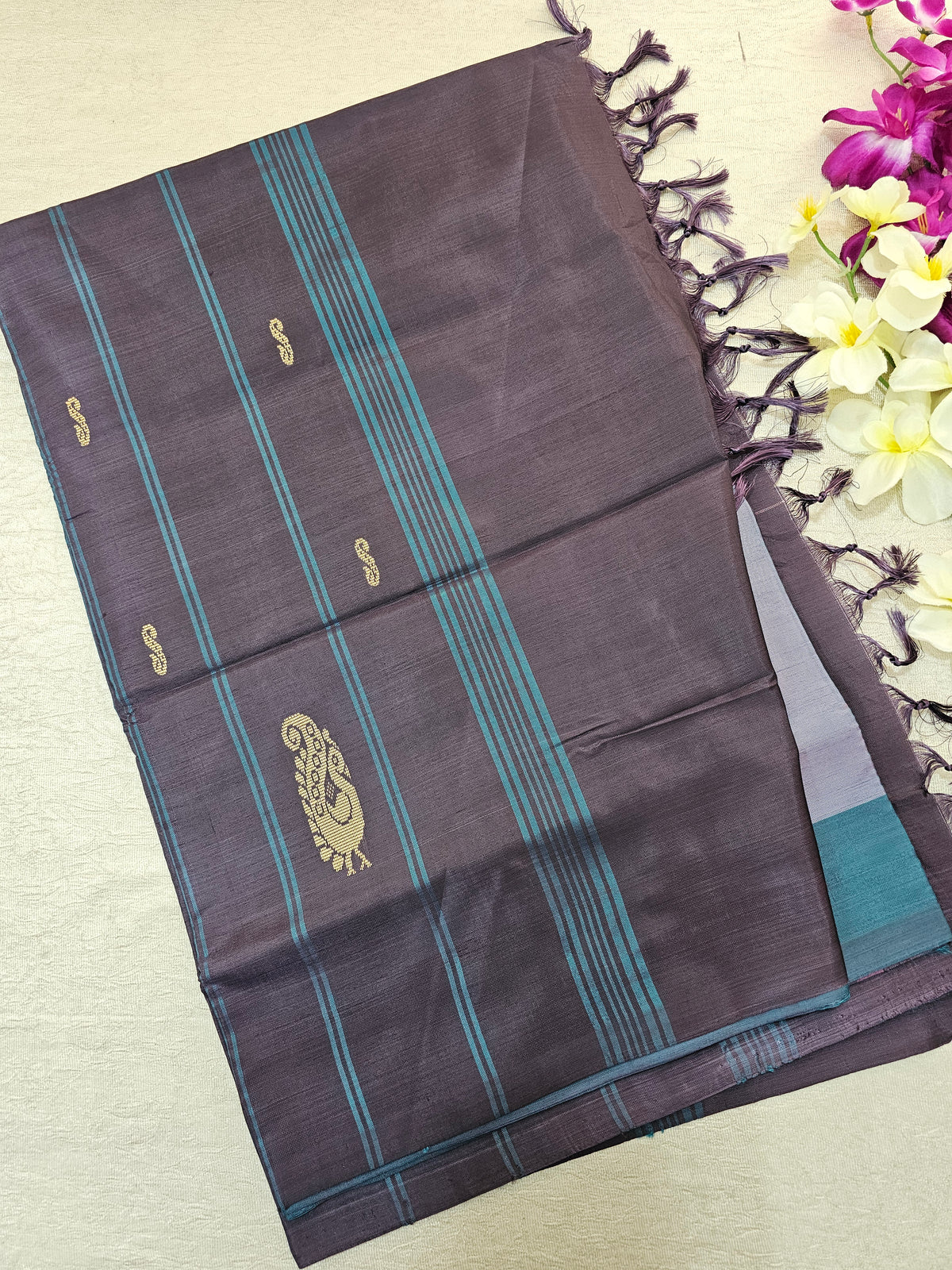 Dual Shade Peacock Green with Brown Chinnalampattu Saree