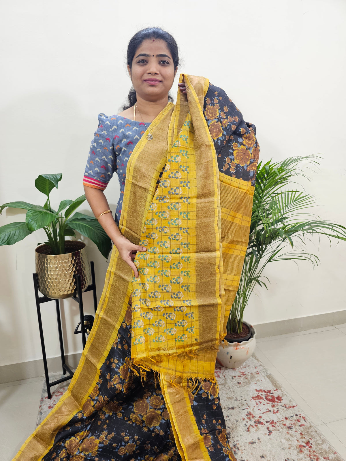 Black with Yellow Checks Tussar Silk Saree with Kanchi Border