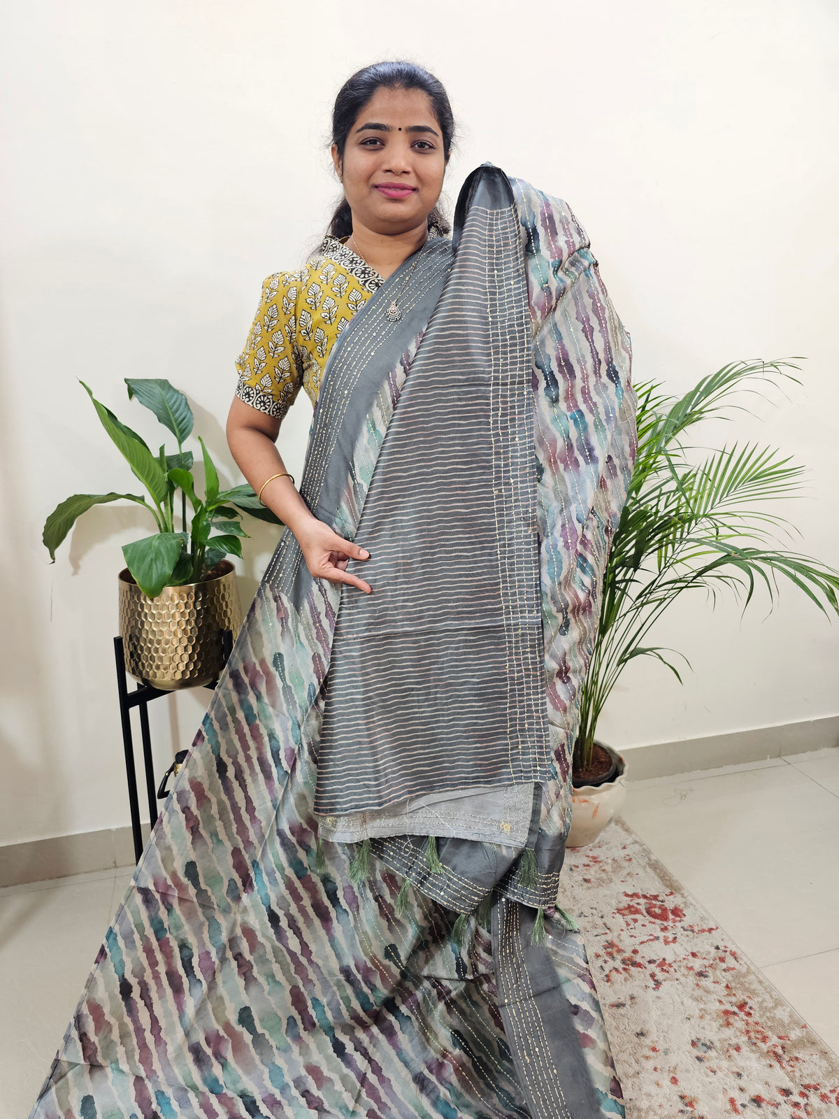 Semi Tussar with Kantha Emboridery Saree - Grey