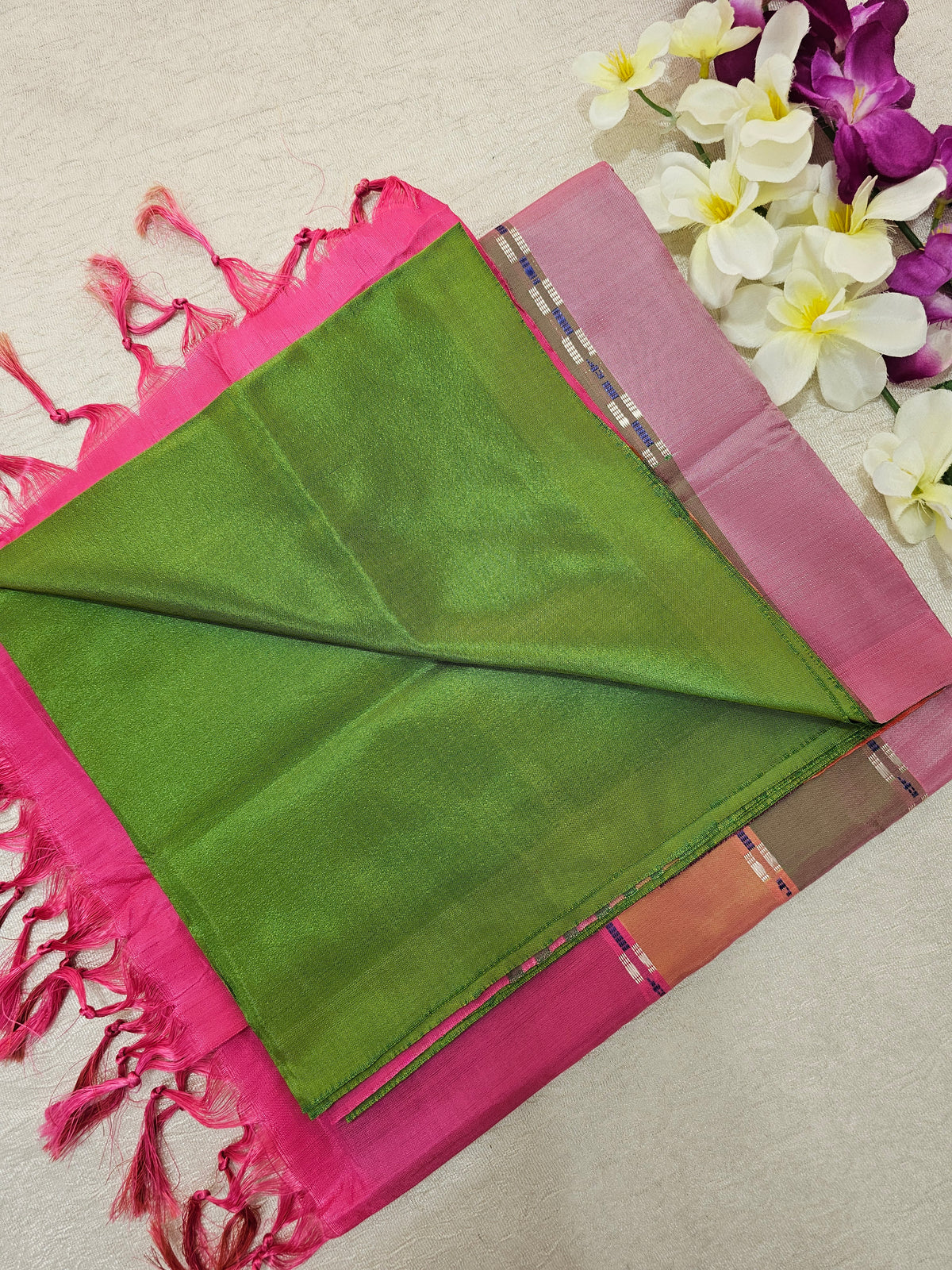 Chinnalampattu Saree - Green with Multi Shade Pallu