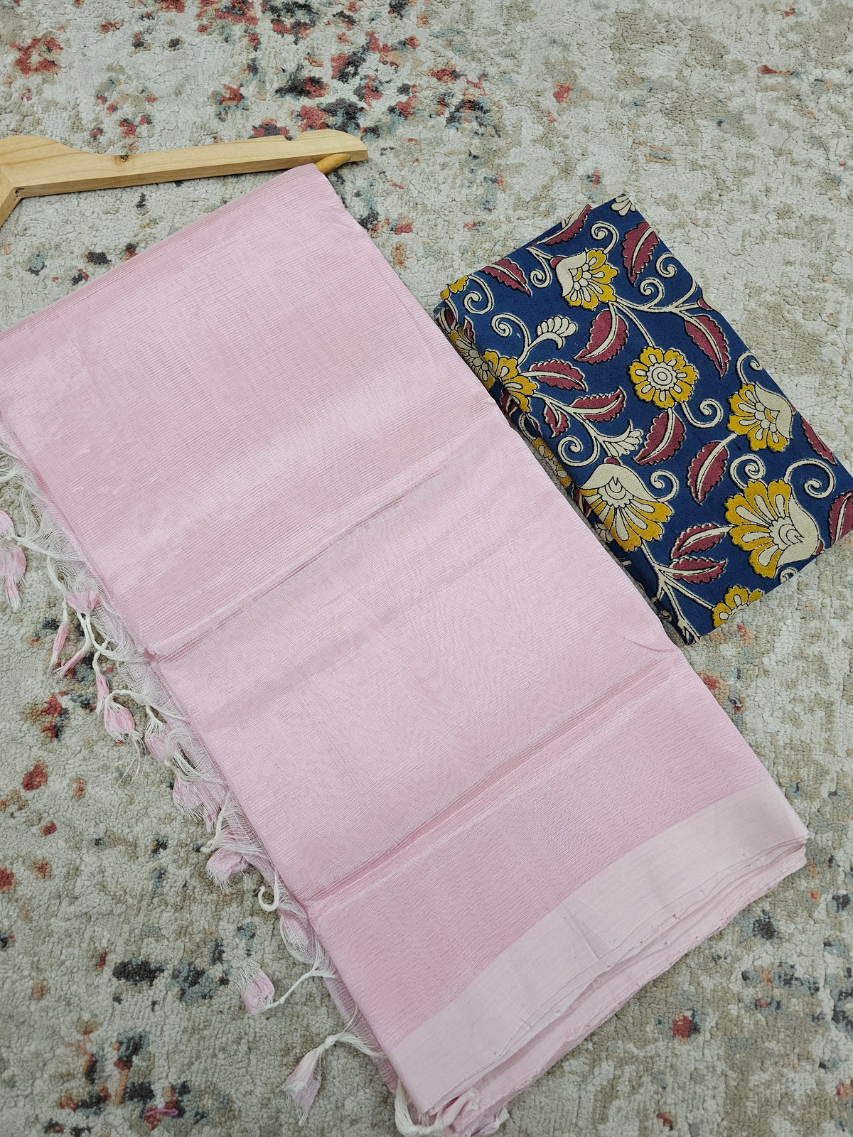 Handwoven Mangalagiri Plain Pattu Saree - Pastel Pink