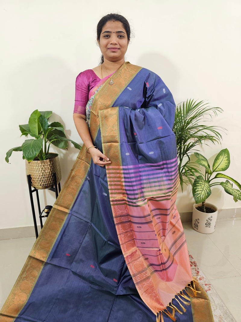 Blue with Onion Pink Pallu Chinnalampattu Small Border Saree