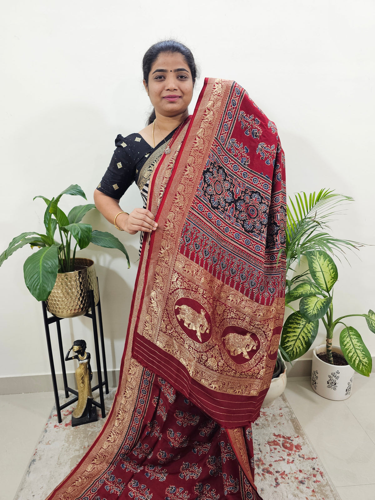 Dola Silk Saree - Maroon