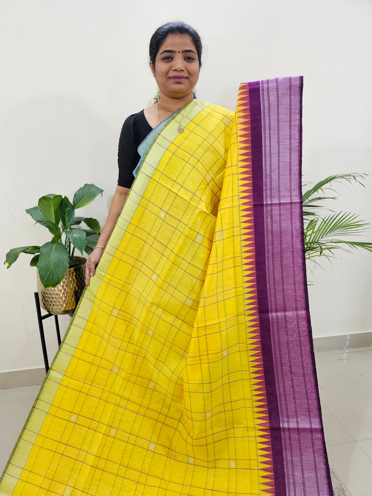 Korvai Weaving Semi Raw Silk Saree - Yellow with Pink