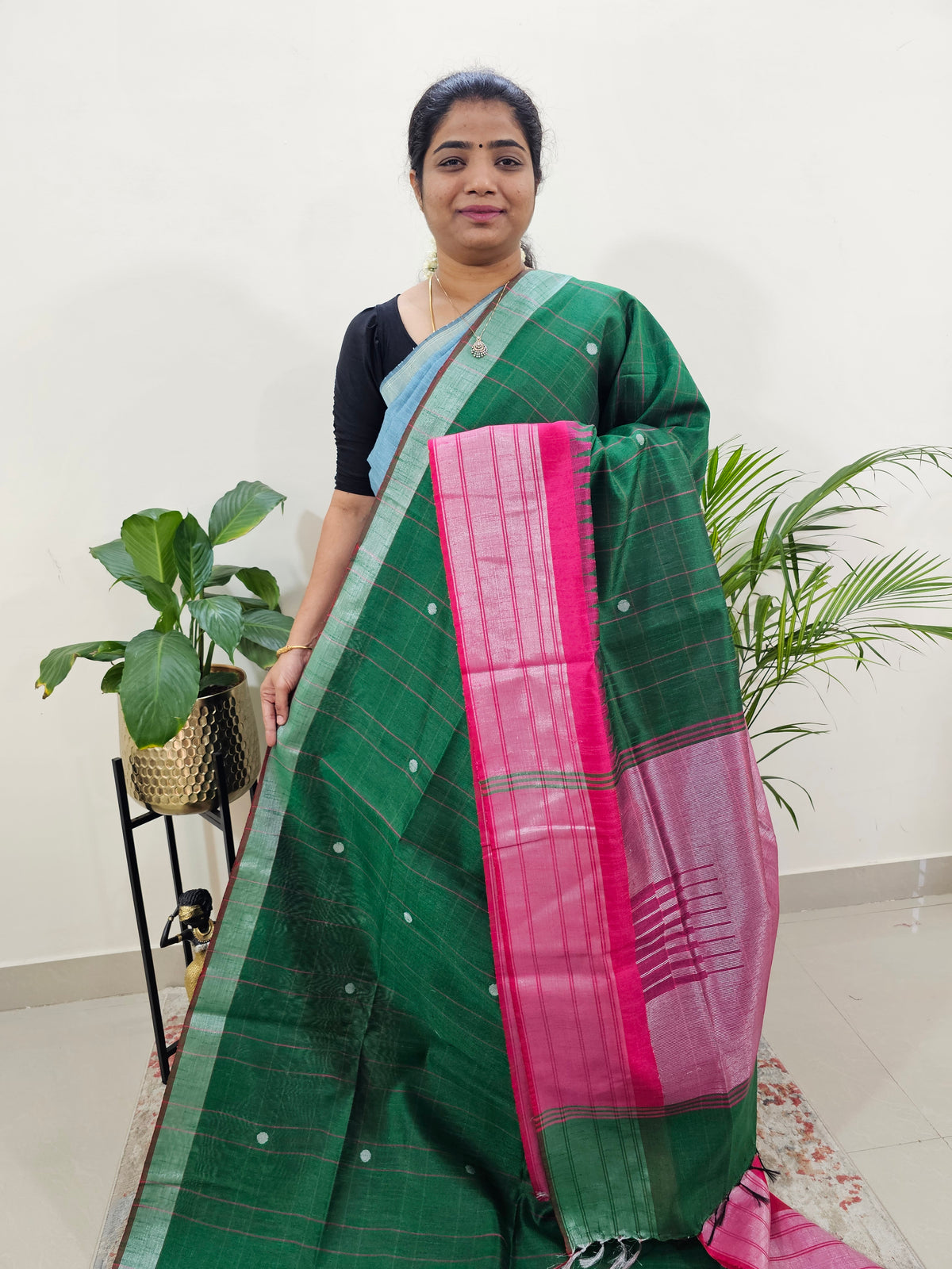 Korvai Weaving Semi Raw Silk Saree - Green with Pink