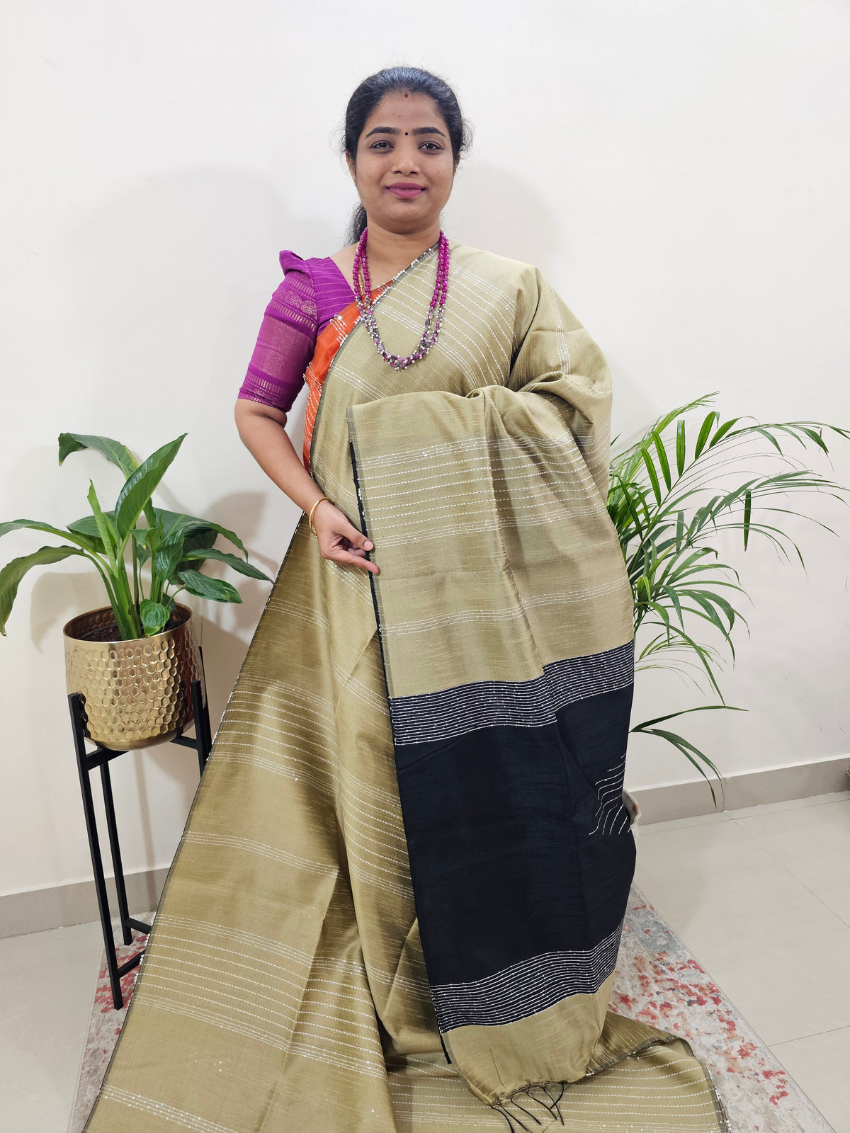 Raw Silk Saree - Beige with Black