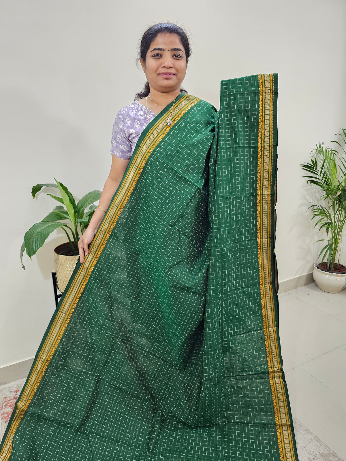 Kanchi Cotton Saree - Bottle Green