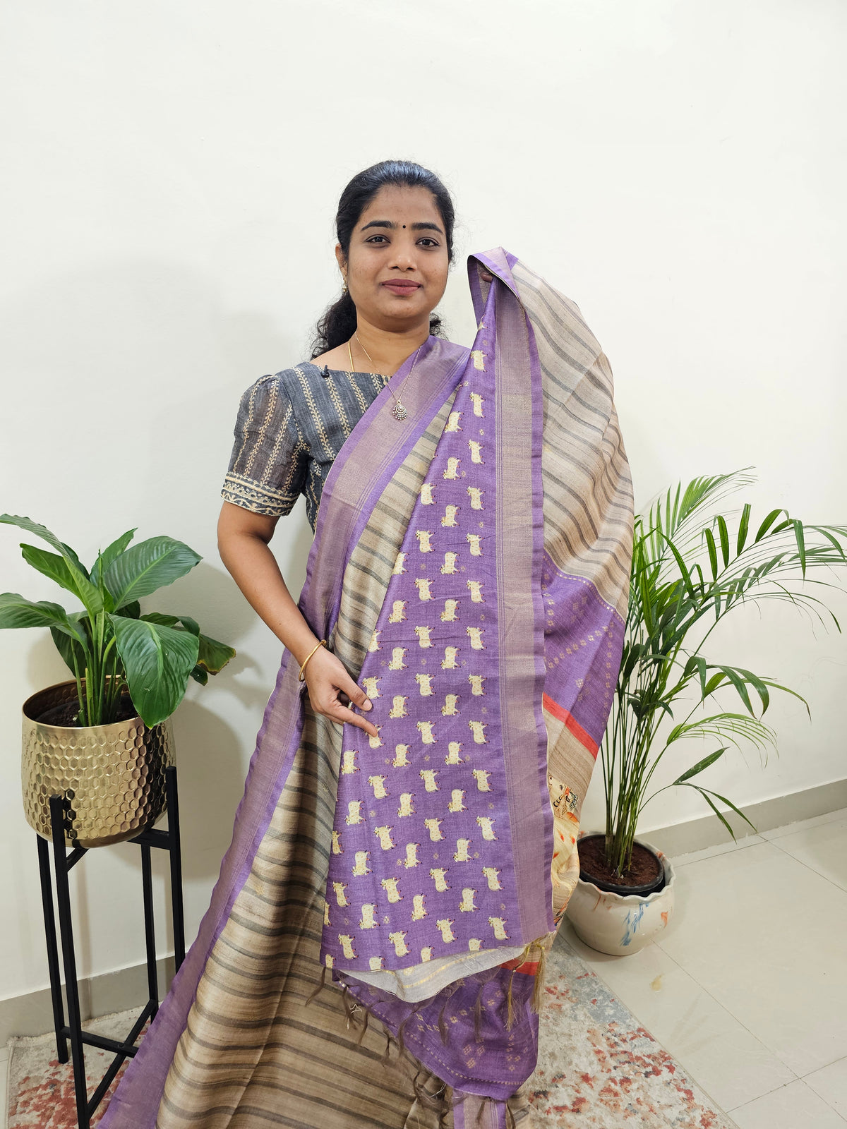 Soft Semi Tussar Weaving with Soft Zari Border - Lavender