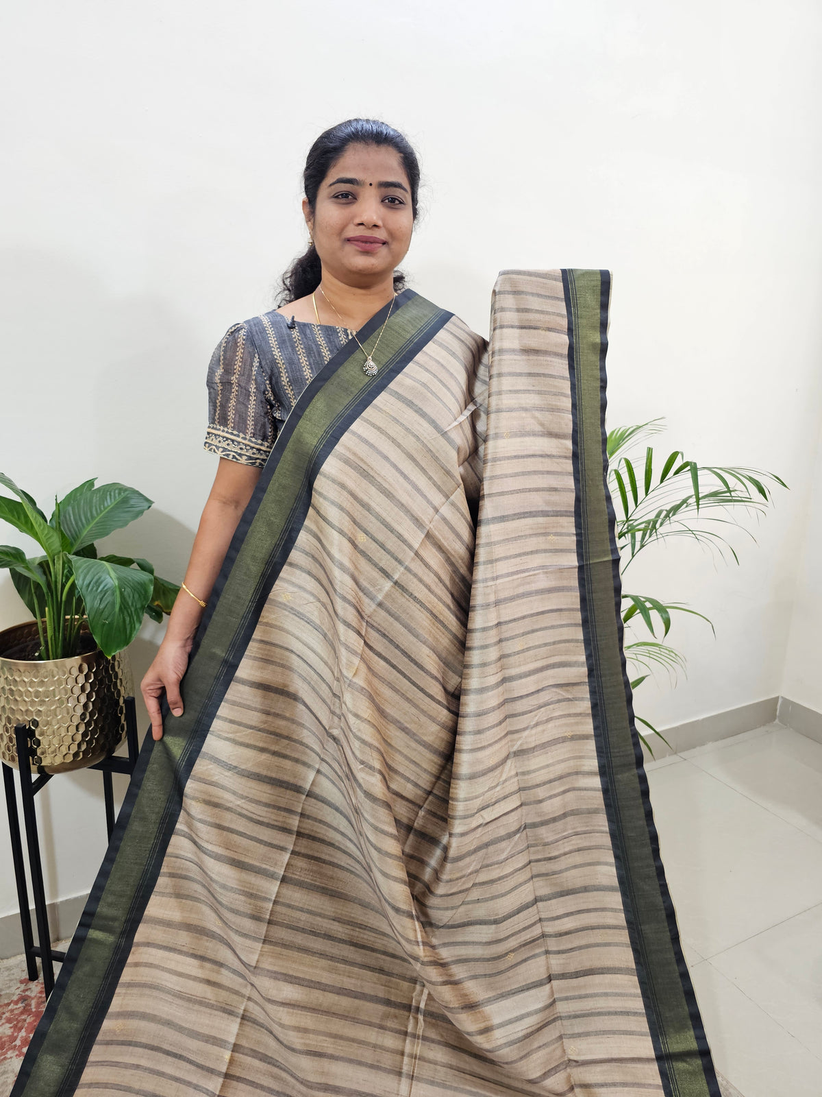 Soft Semi Tussar Weaving with Soft Zari Border - Grey