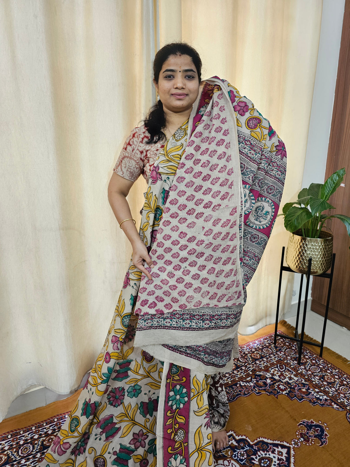Cotton Kalamkari Saree - Cream with Pink
